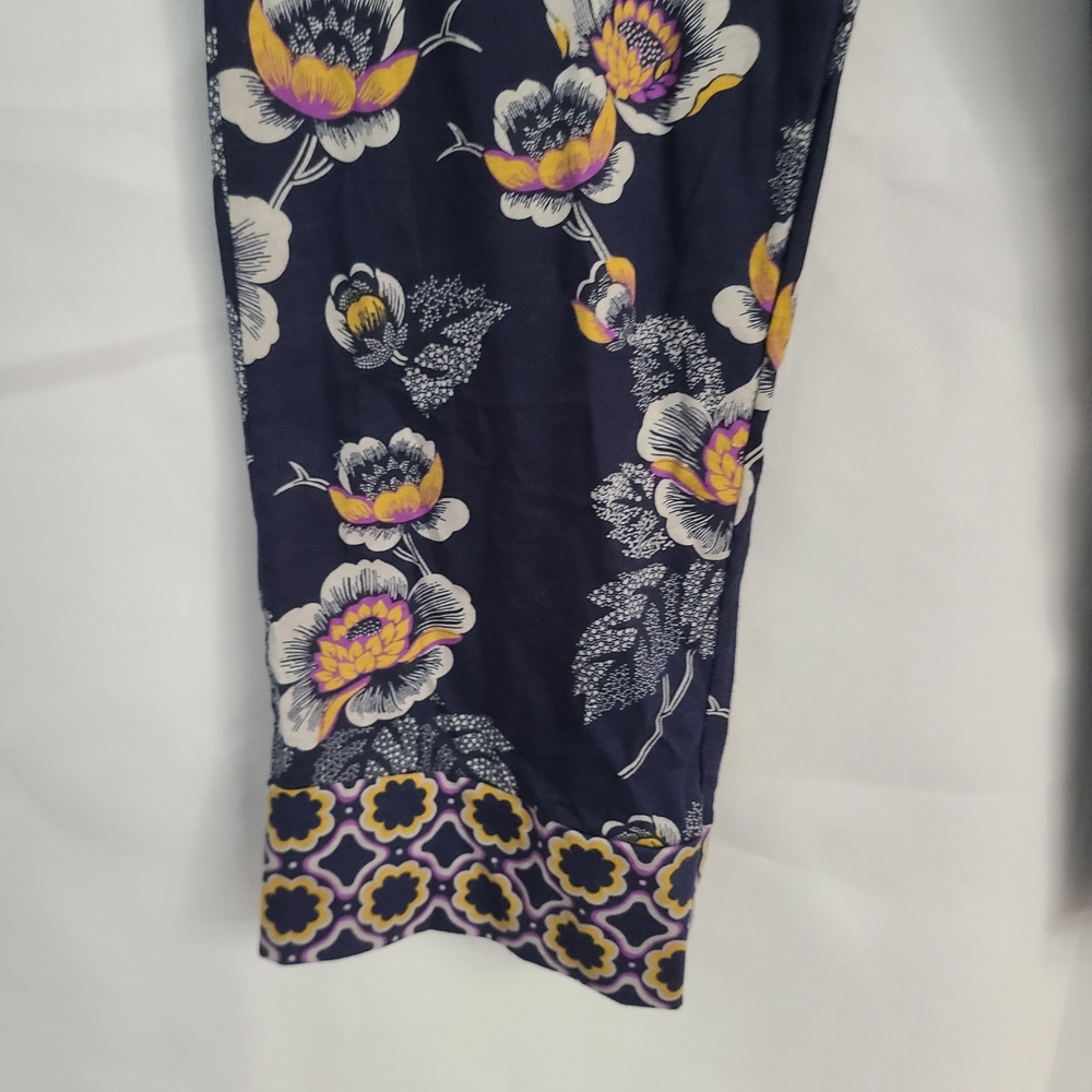 NWT Vera Bradley Sz S Floral Leaf Notch Collar Button Top Pull On Bottom PJ Set - Picture 11 of 13